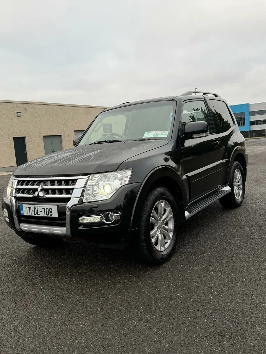 Mitsubishi pajero - Image 3