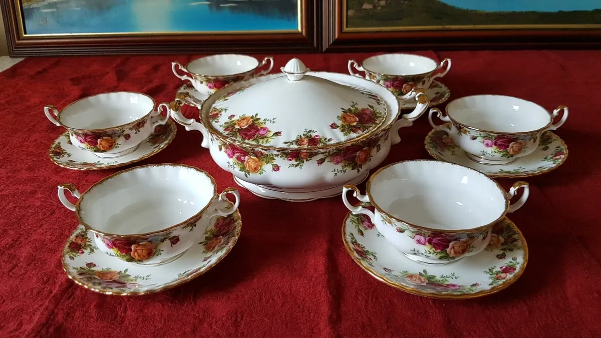 13Pc.Royal Albert Old Country Roses Soup Coupe Set - Image 2