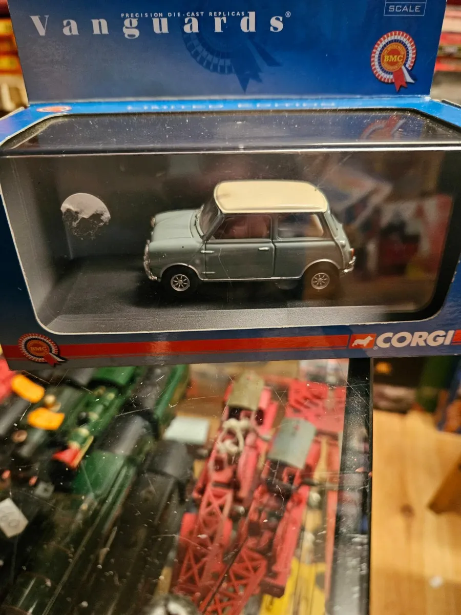 Corgi Vanguards Mini - Image 2