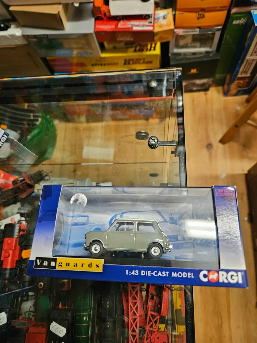 Corgi Vanguards Mini