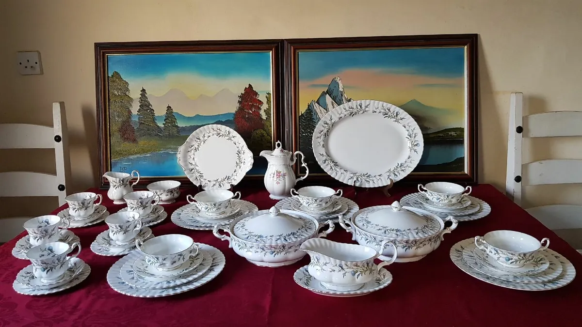 47Pc.Royal Albert England Brigadoon Dinner&Tea Set - Image 1