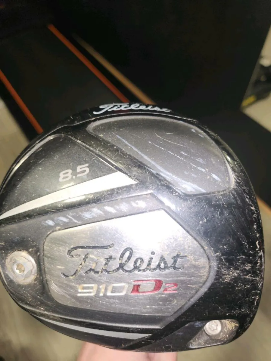 Titleist 910 D2 Driver – 8.5° - Image 1