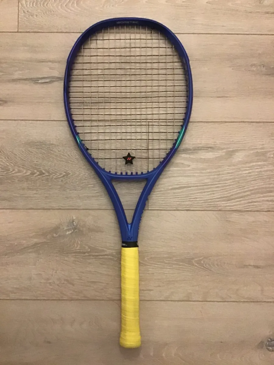 Yonex ezone 100