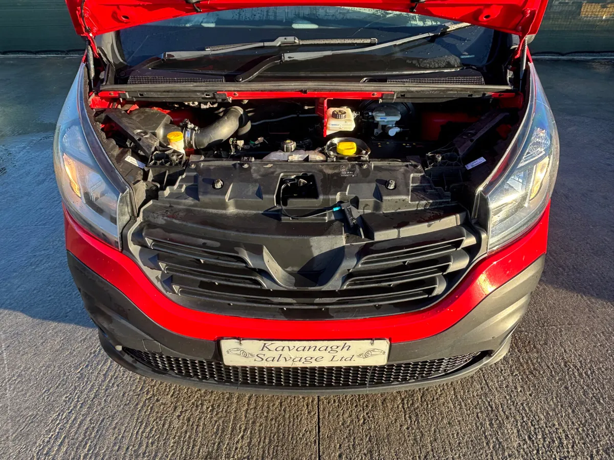 2017 Renault Trafic Drive Home - Image 4