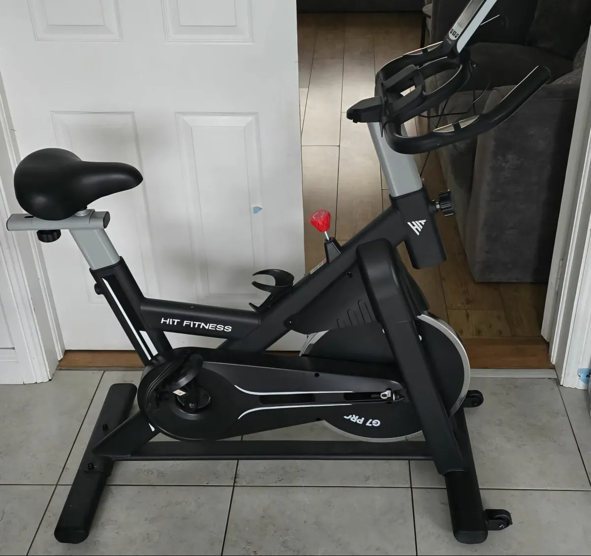 Exercise bike - Image 2