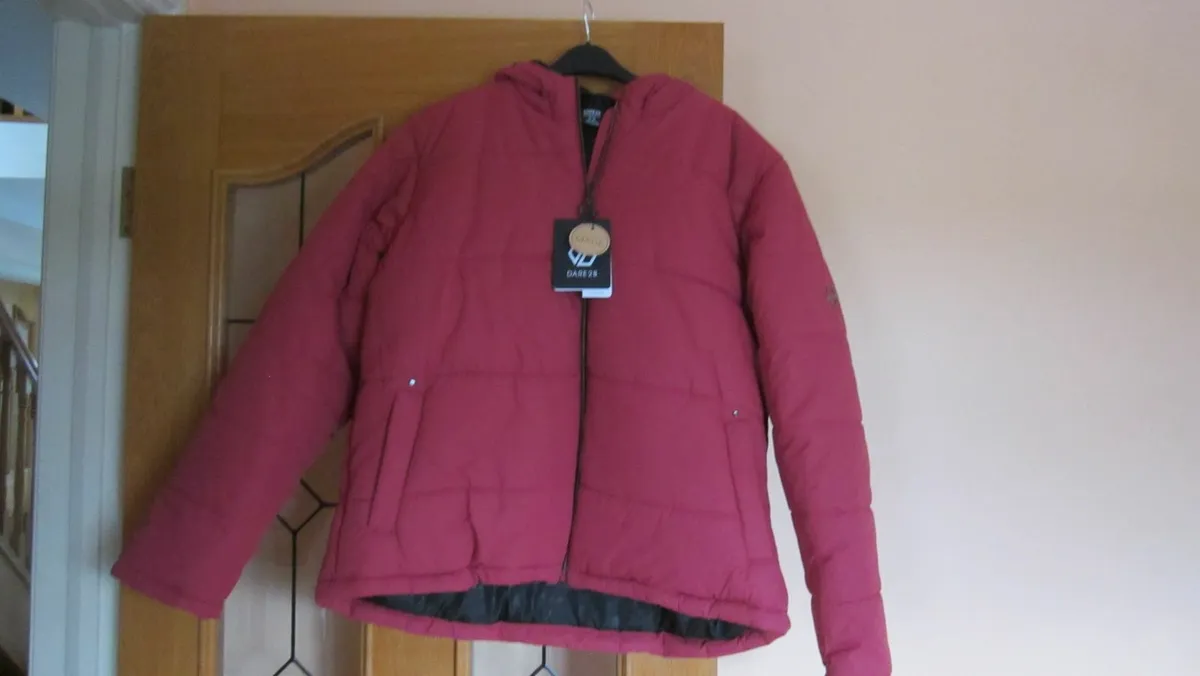 NEW - Regatta Dare 2 B jacket with hood - Image 1