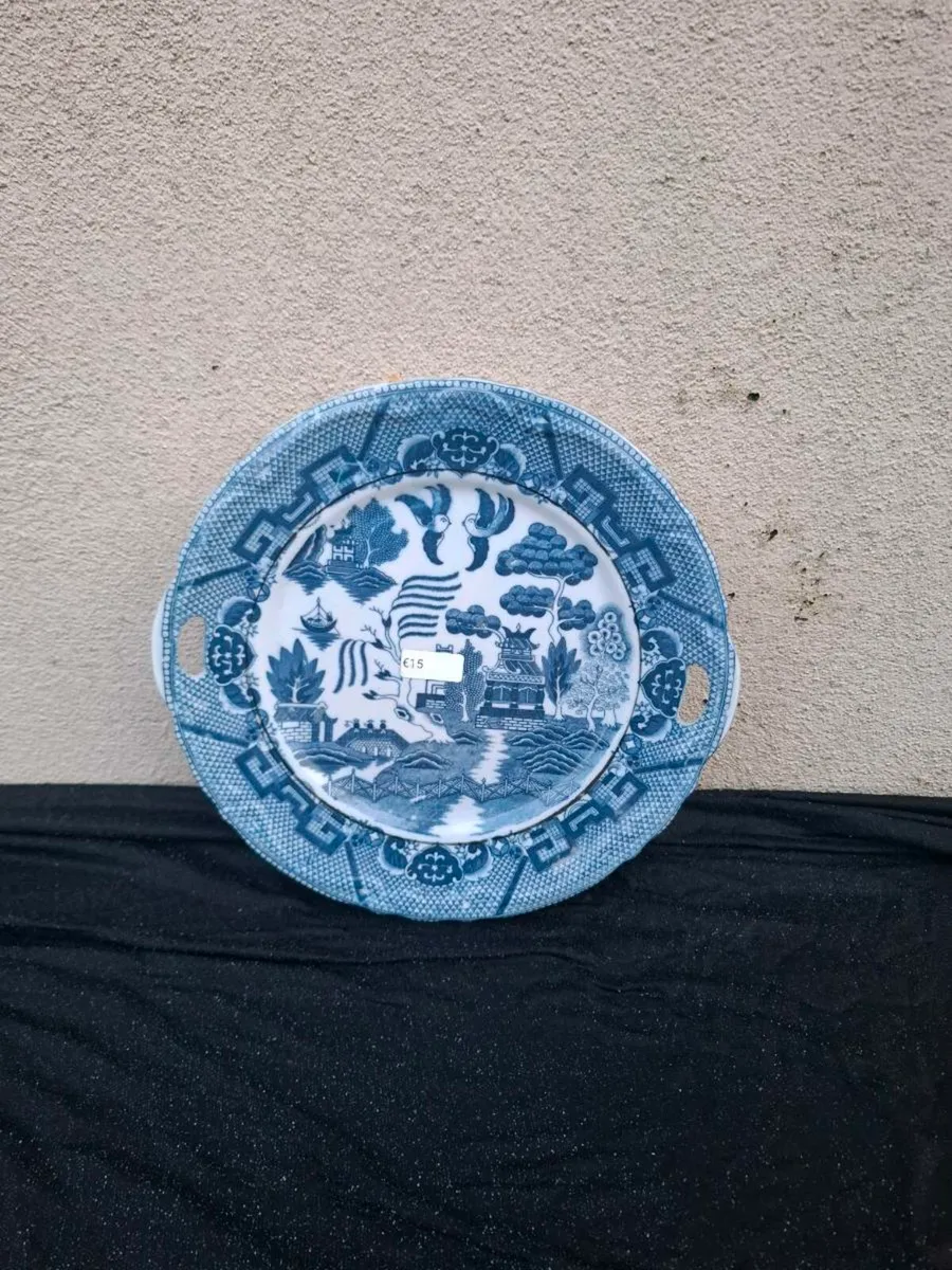 Willow style service plate - Image 1