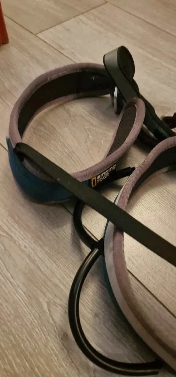 Climbing Shoes (Scarpa) and Harness (Singing Rock) - Image 4
