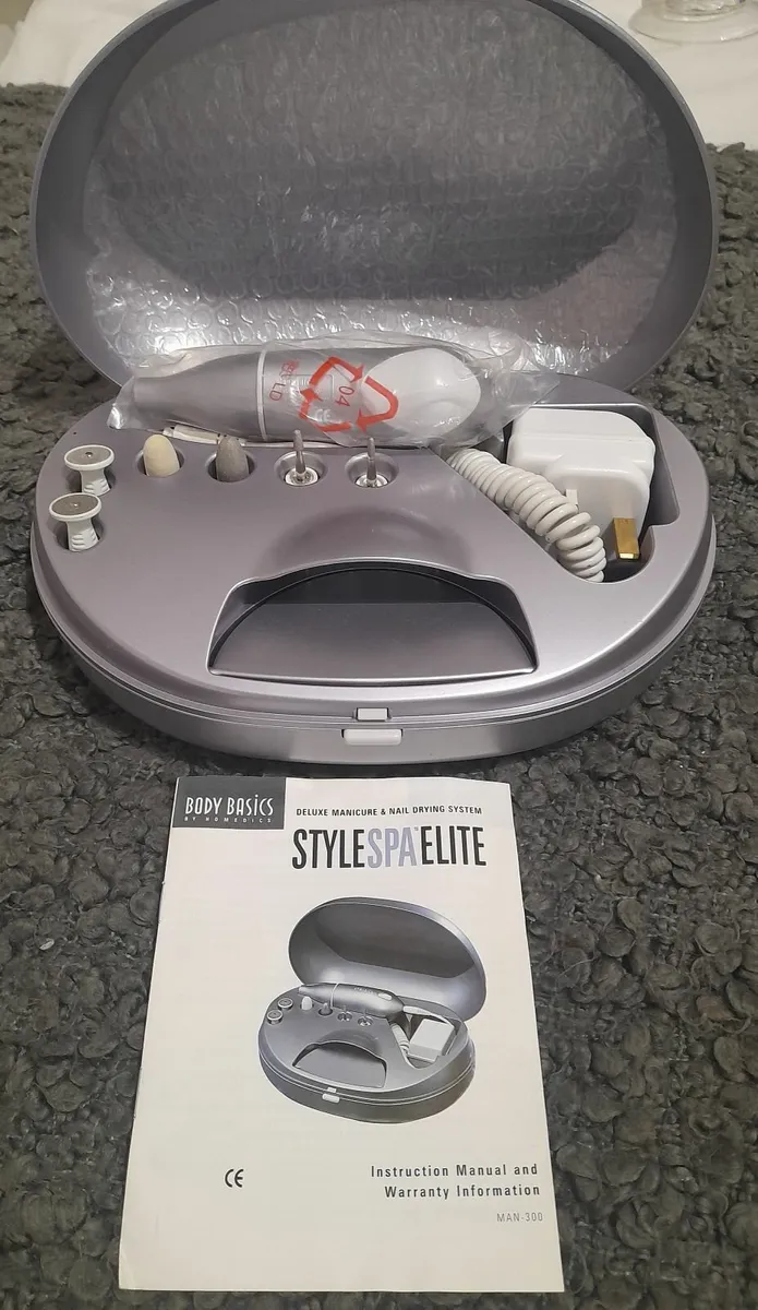 Body Basics by HoMedics Deluxe Manicure & Nail Dry - Image 1