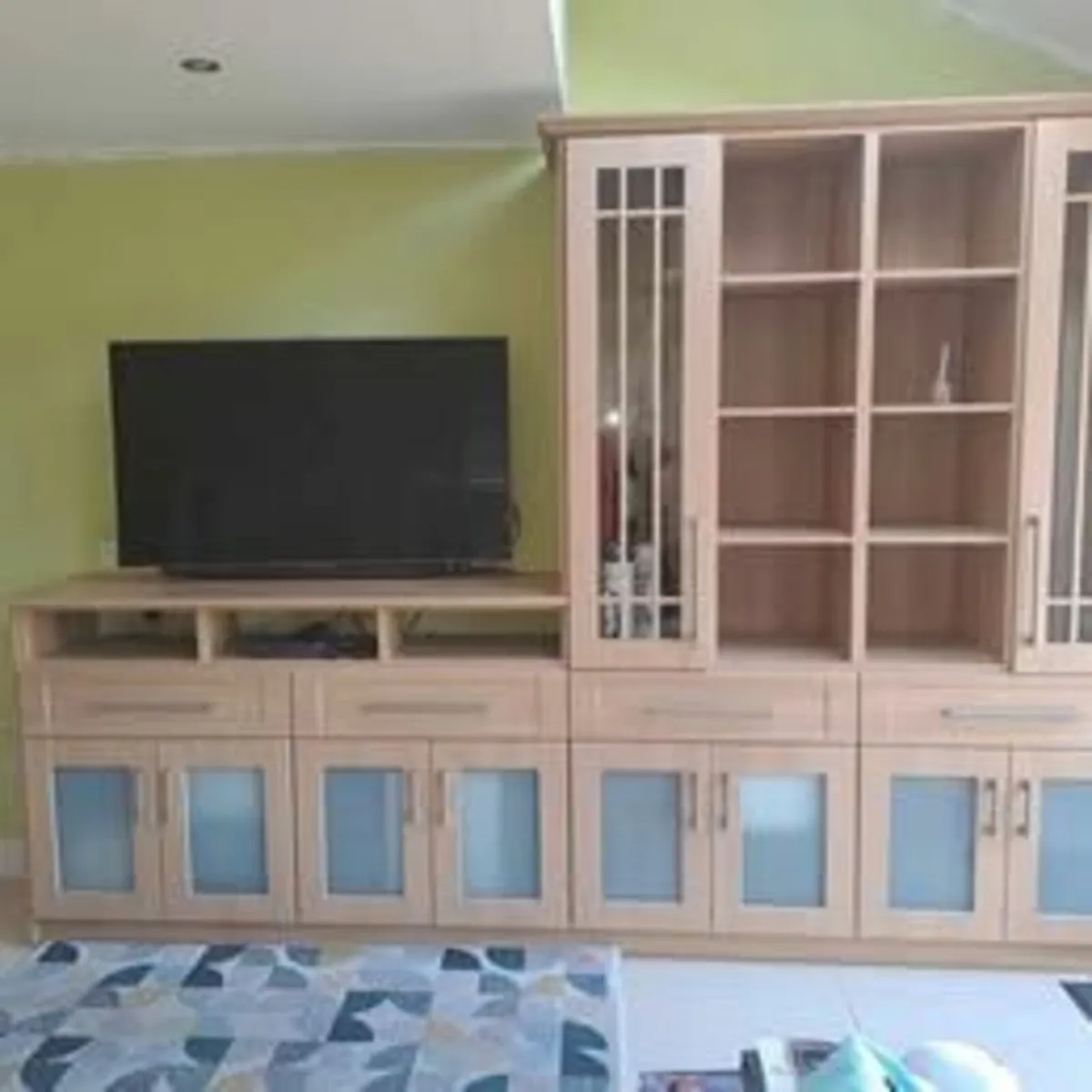 Display cabinet - Living Room - Reduced to sell - Image 4