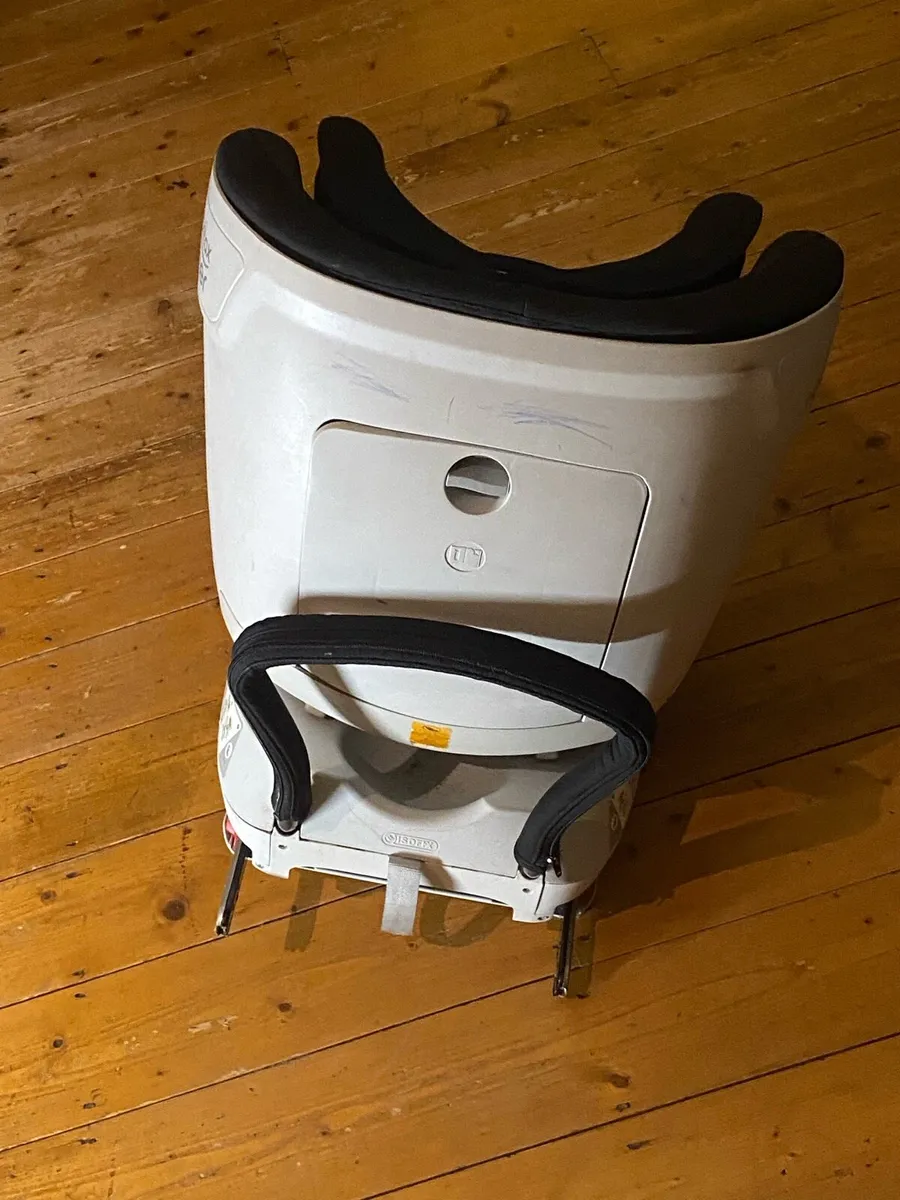 Britax Romer Car Seat - Image 2