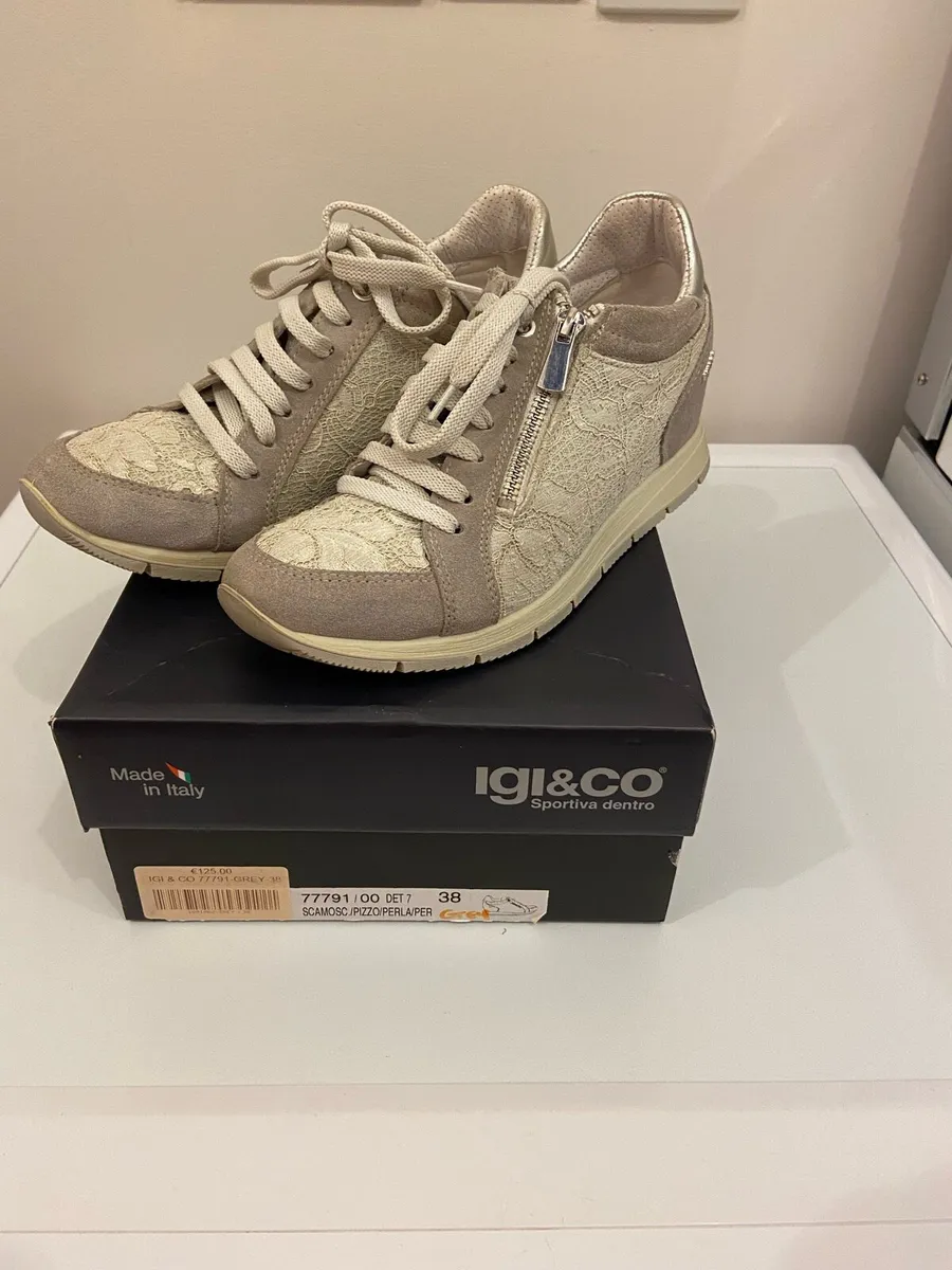 Ladies runners - Image 1