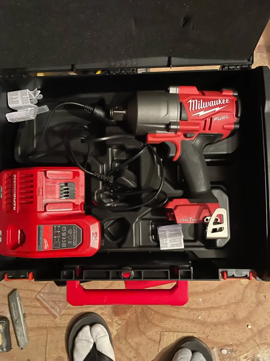 Milwaukee impact wrench - Image 1