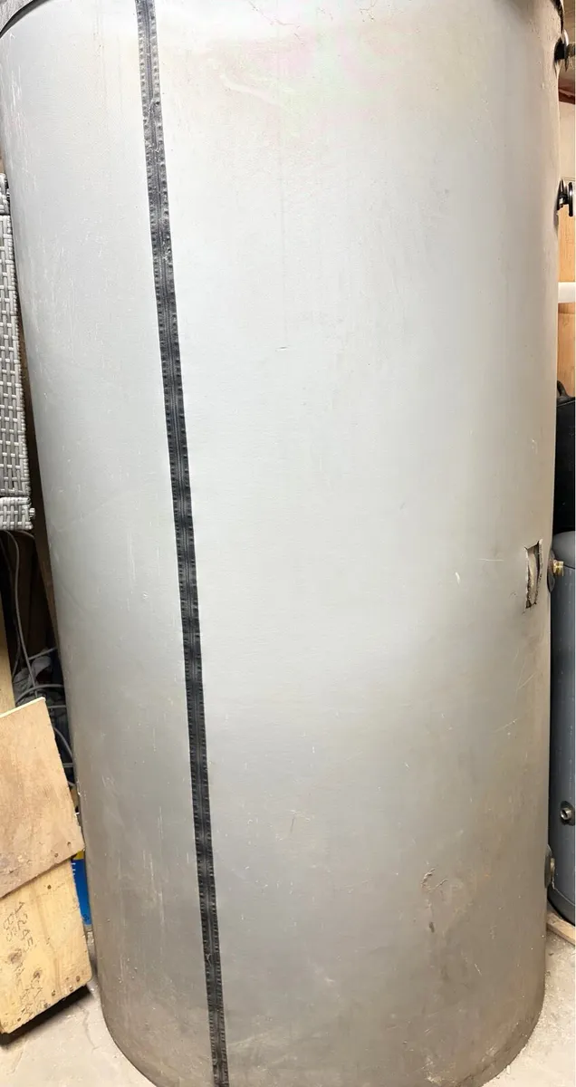 Insulated tank - Image 4