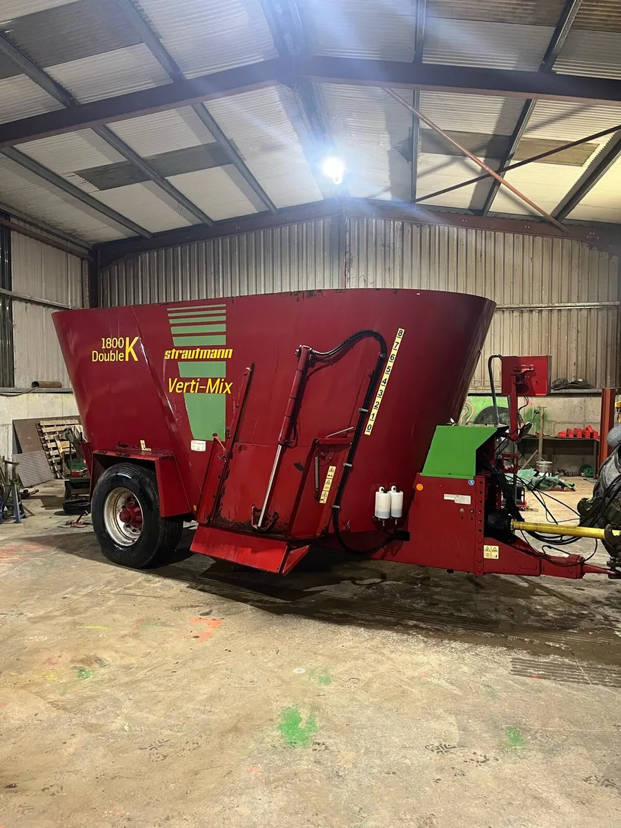 Strautmann 1800 Diet Feeder - Image 1