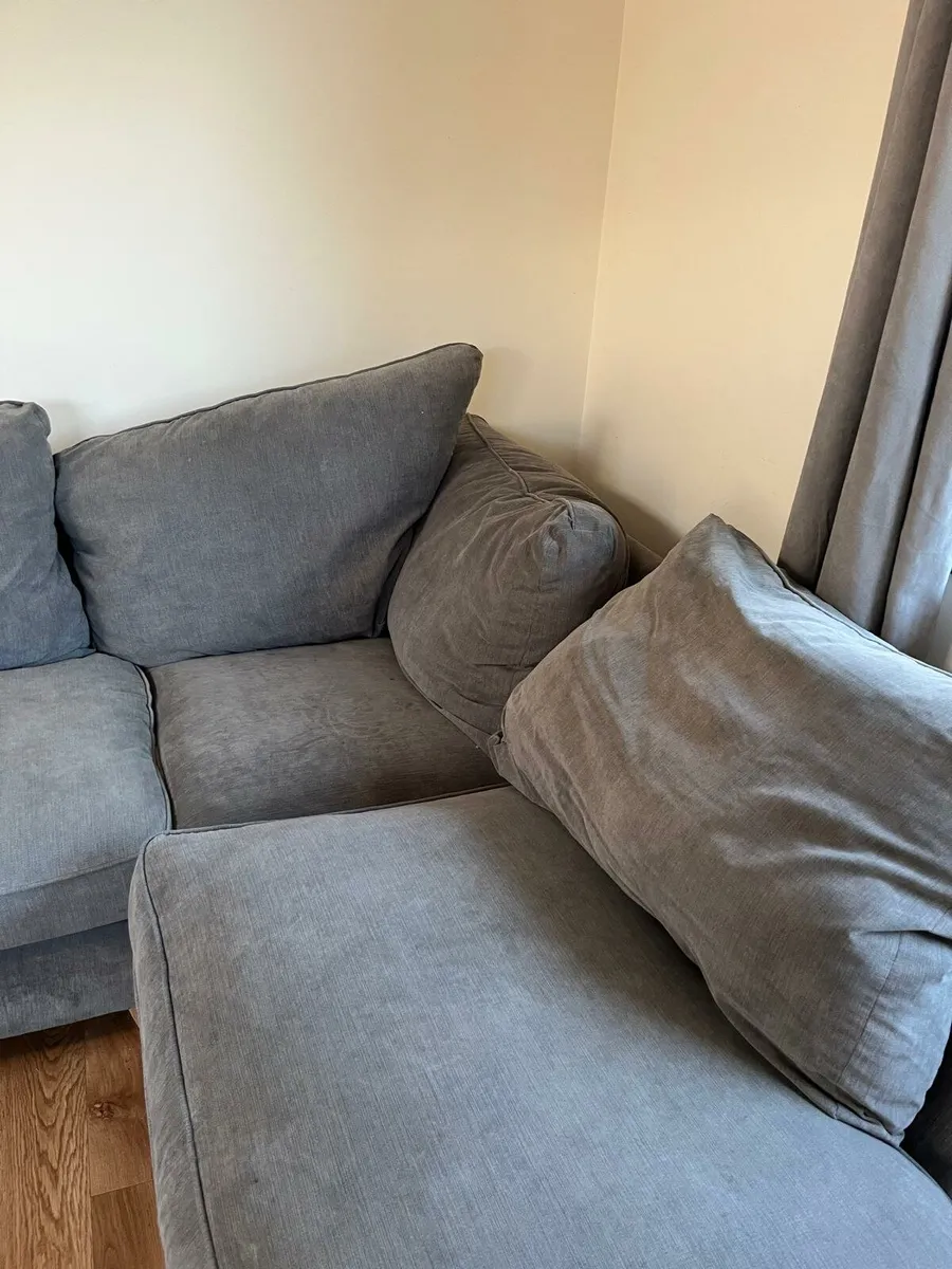 Couch - Image 1