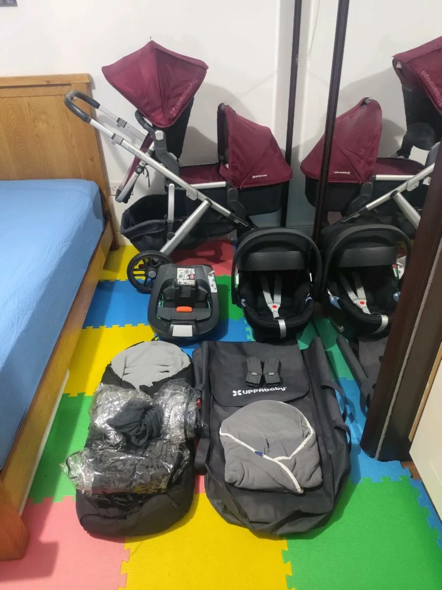 Uppababy vista travel system - Image 1
