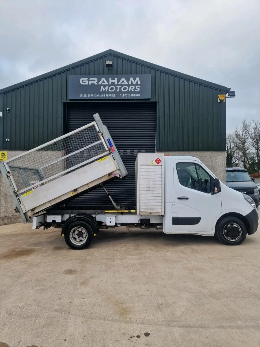 Vauxhall Movano Tipper - Image 1