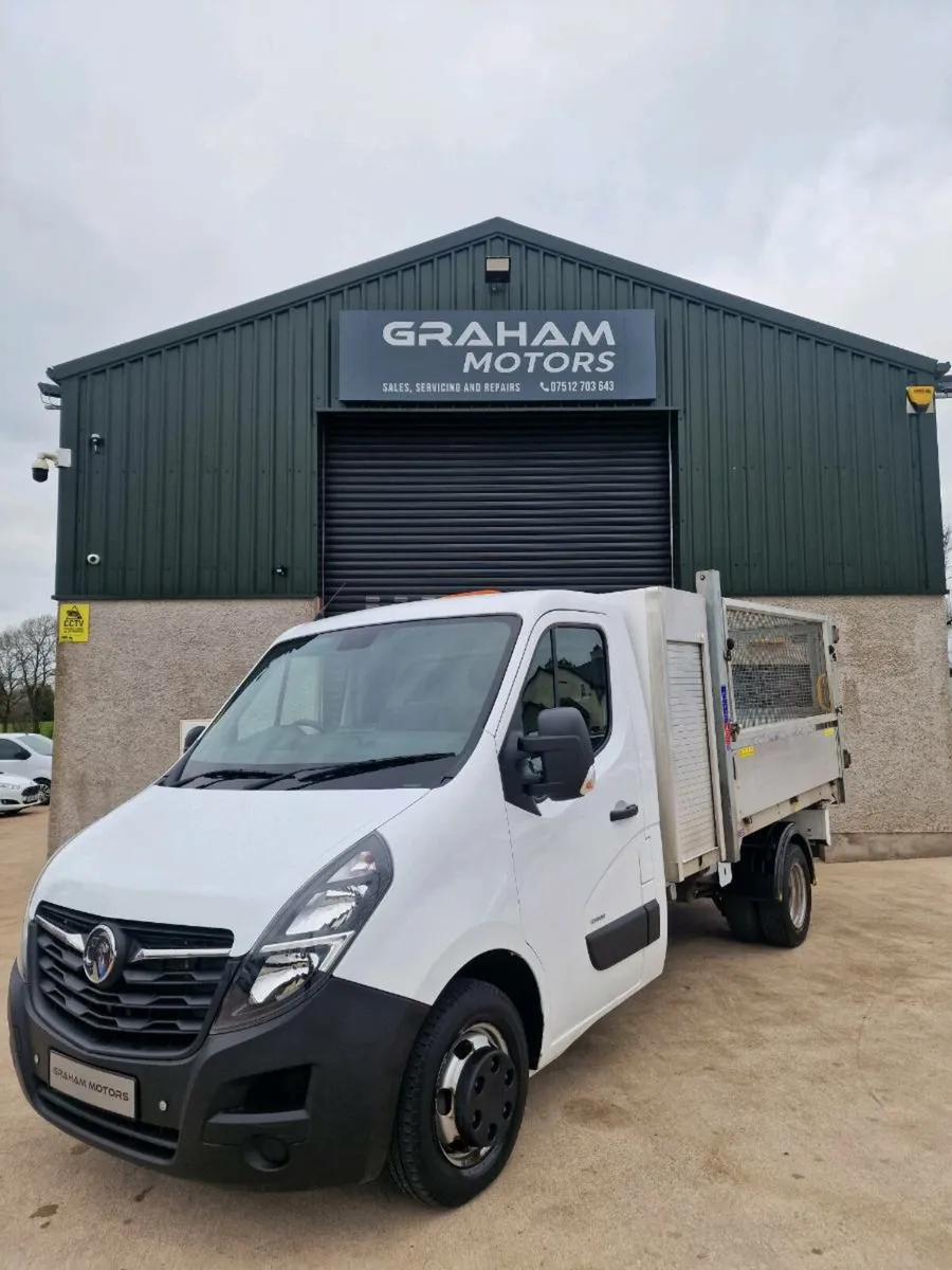 Vauxhall Movano Tipper - Image 2
