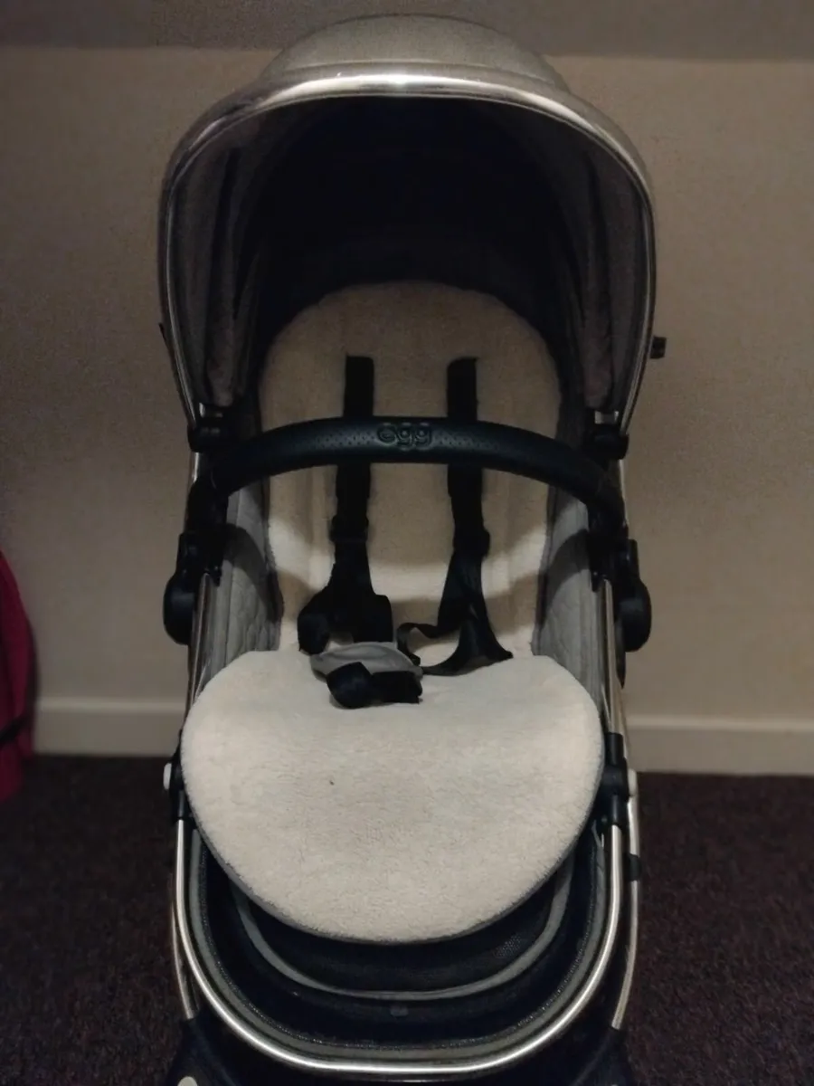 Egg2 Pram - Image 2
