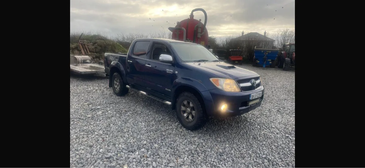 2008 Toyota hilux 3.0 - Image 1