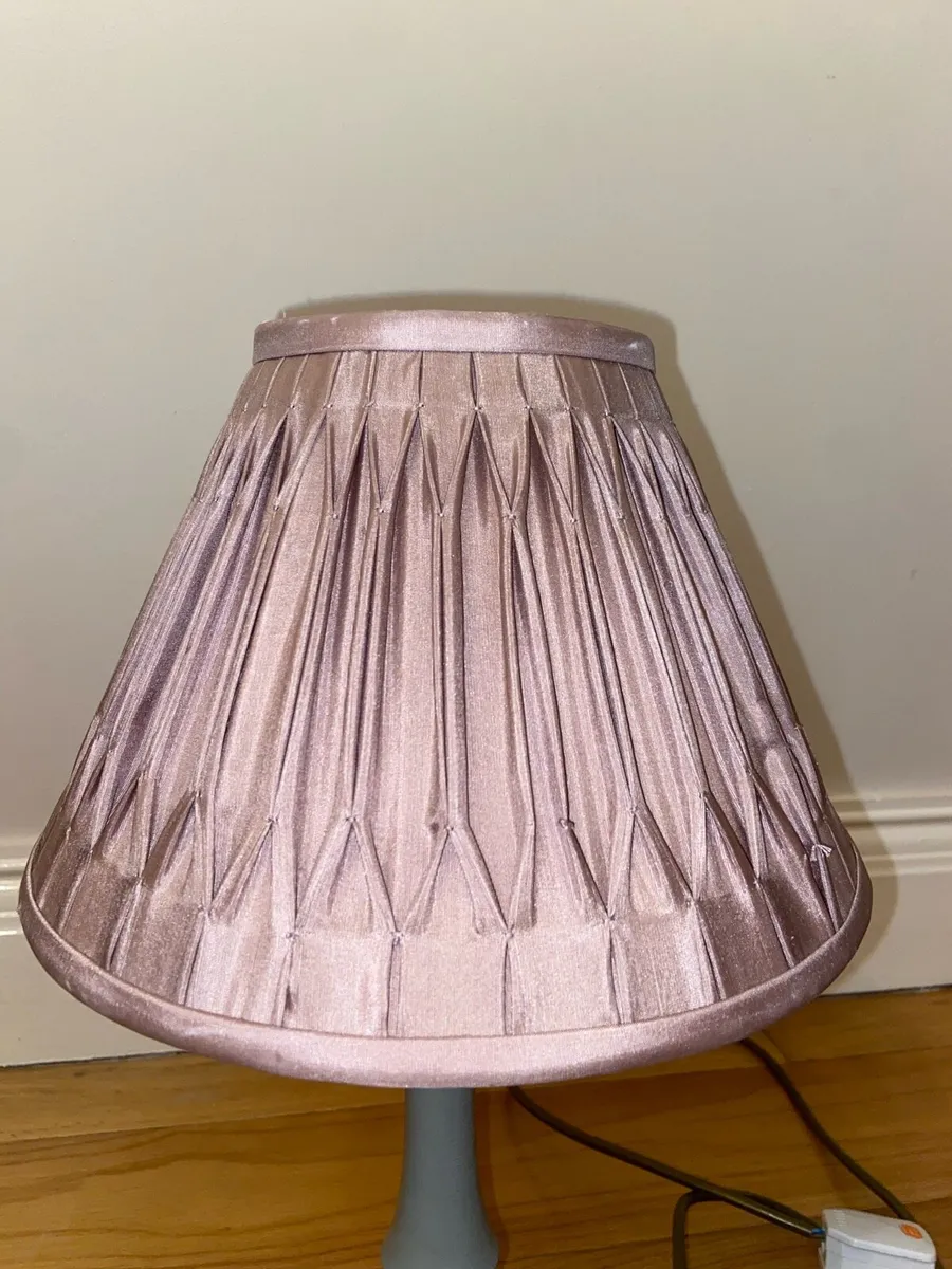 Lamp & lamp shade - Image 2
