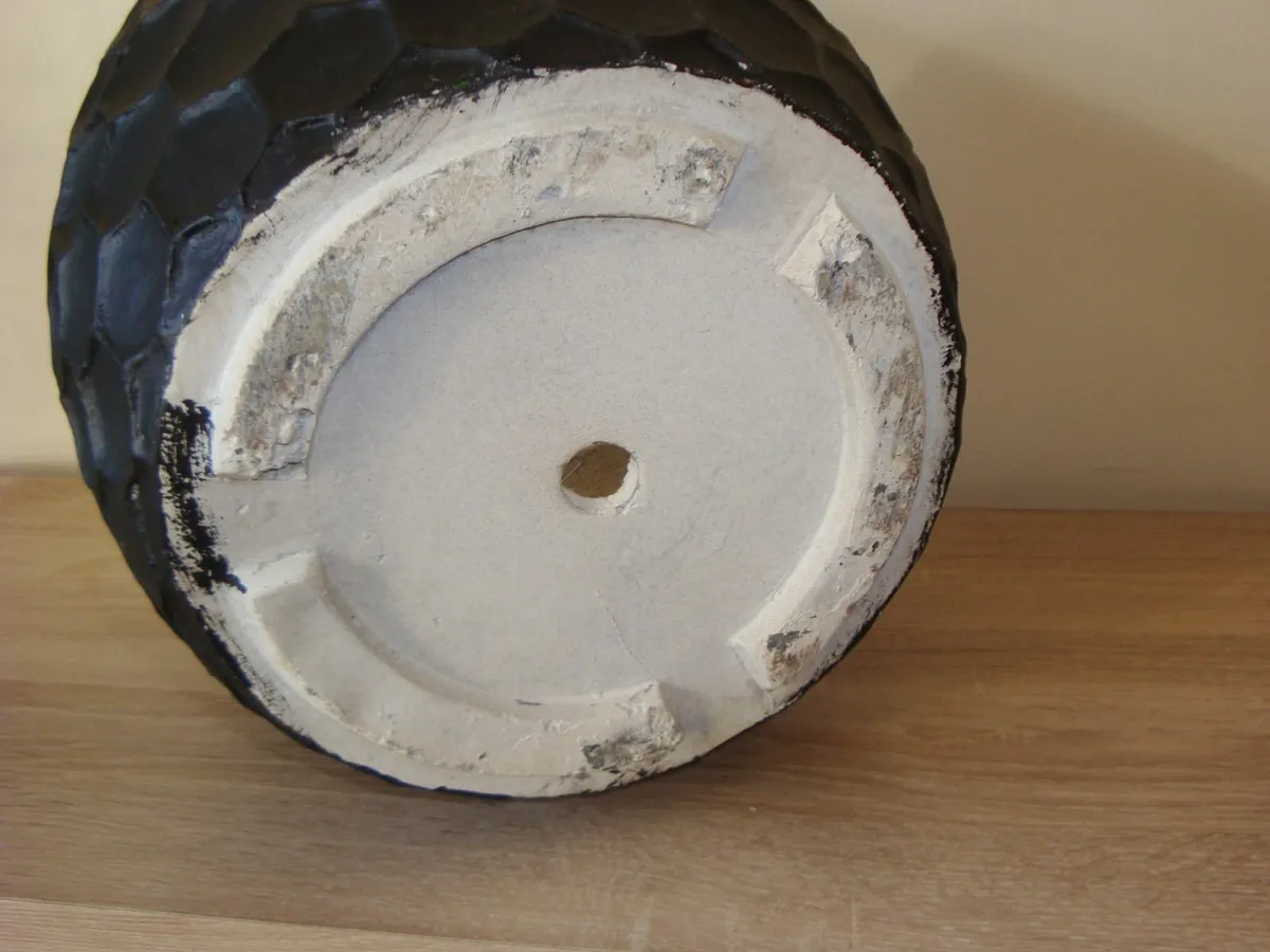 Large planter flower pot - Image 3