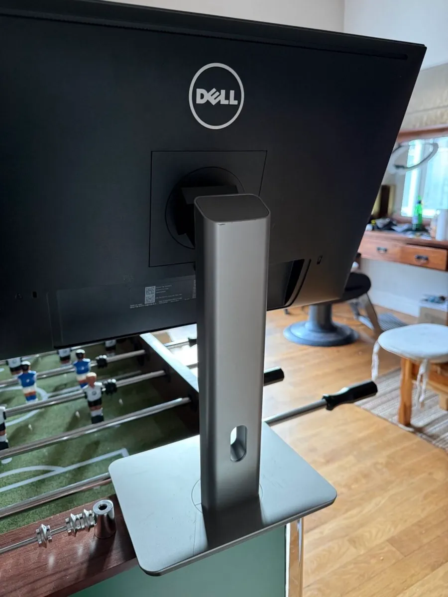 Dell black Monitor - Image 2