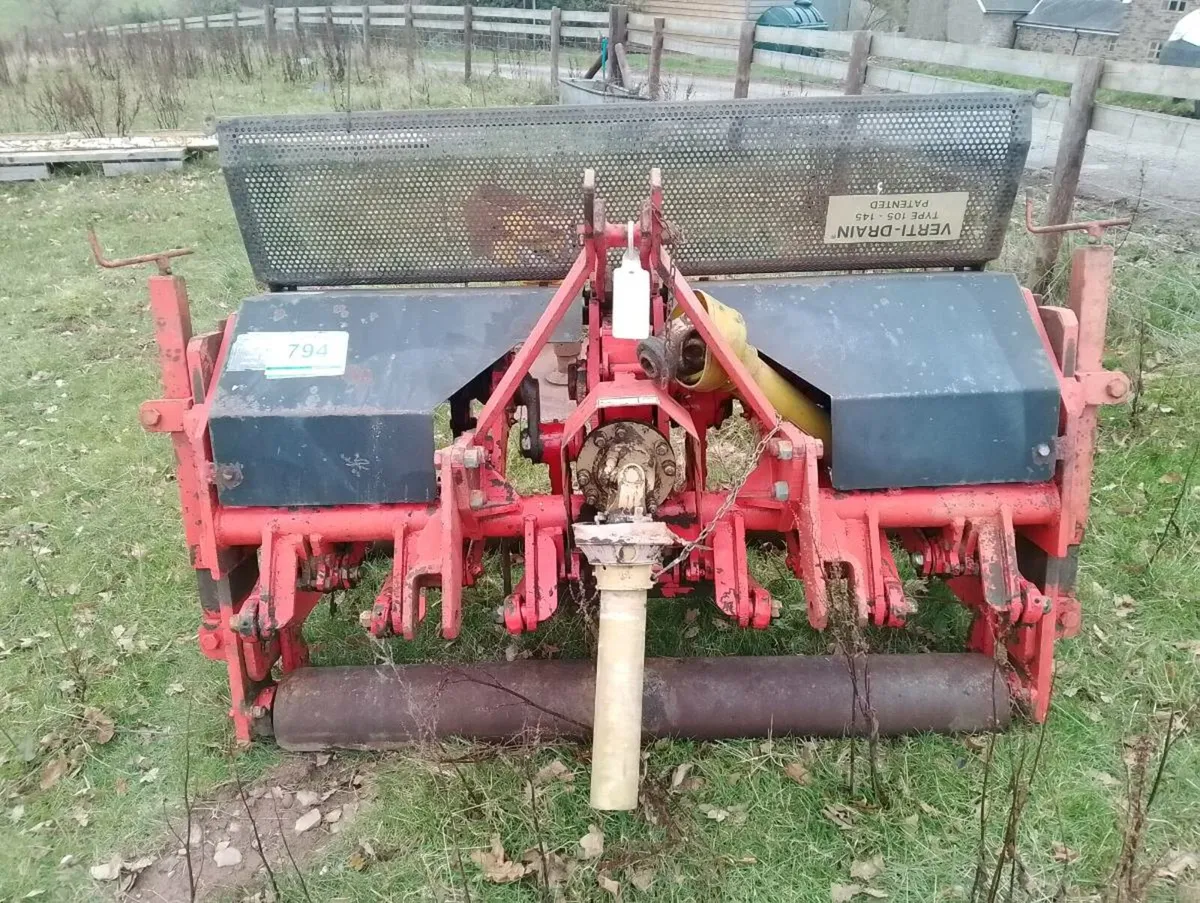 Saw head & golf course aerator/spiker - Image 1