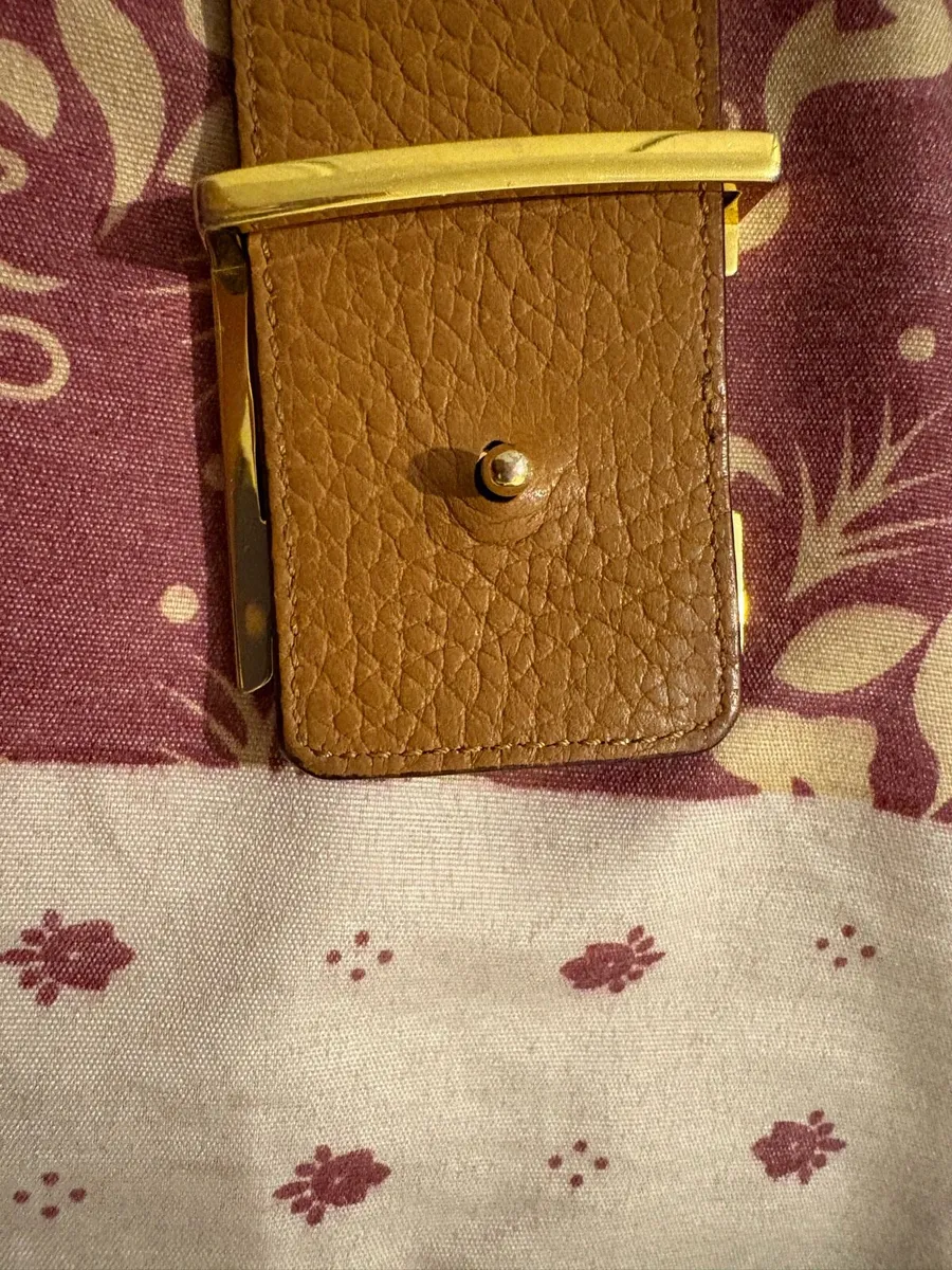 Louis Vuitton - Image 3