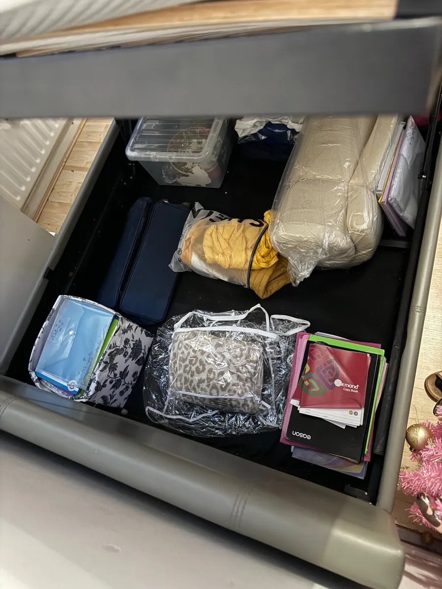 Small double ottoman bed - Image 3