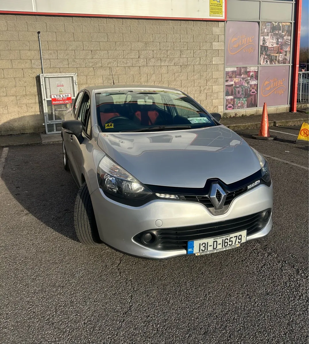 2013 1.2L Renault Clio Expression - Image 1