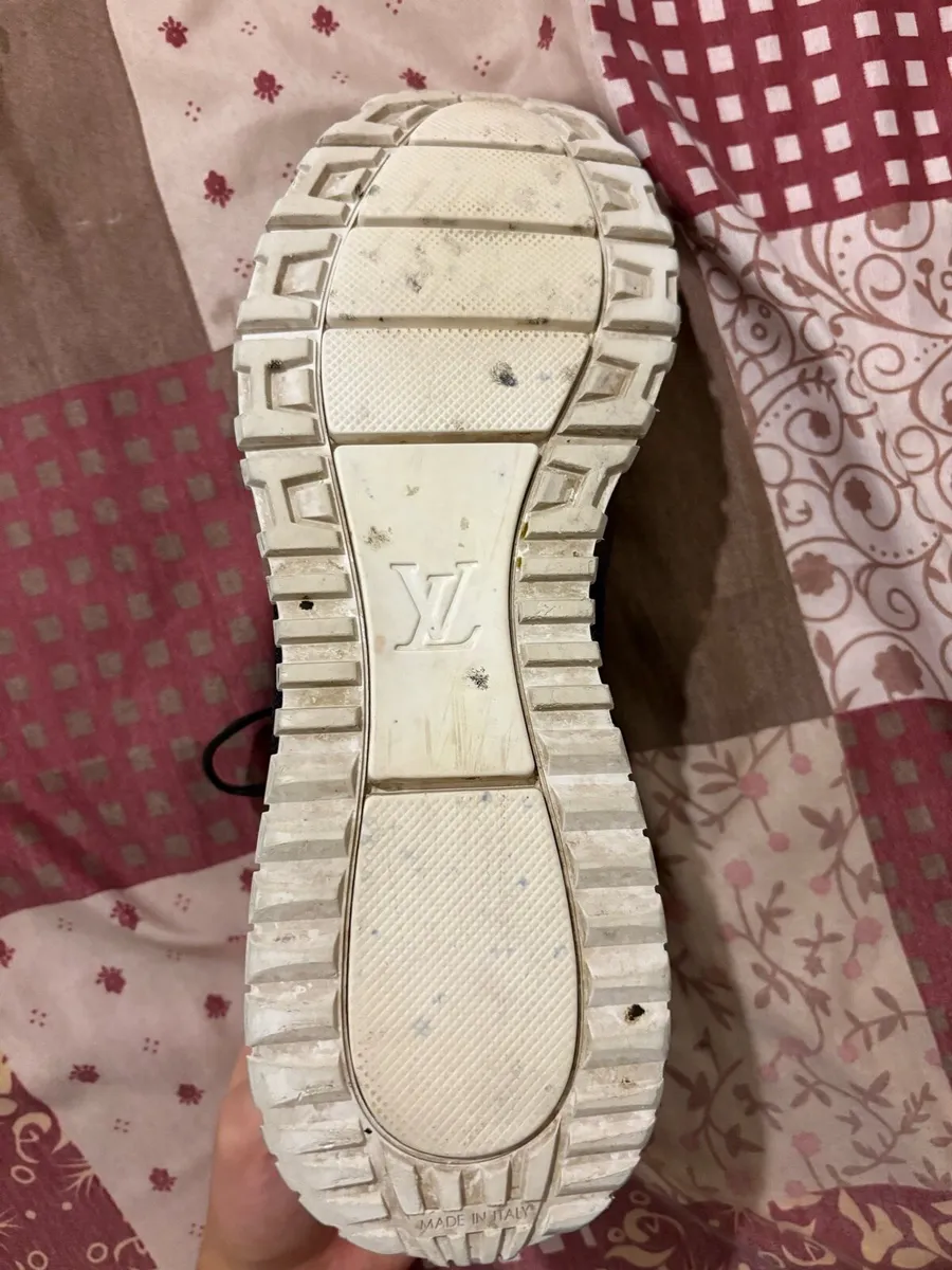 Louis Vuitton shoes - Image 4