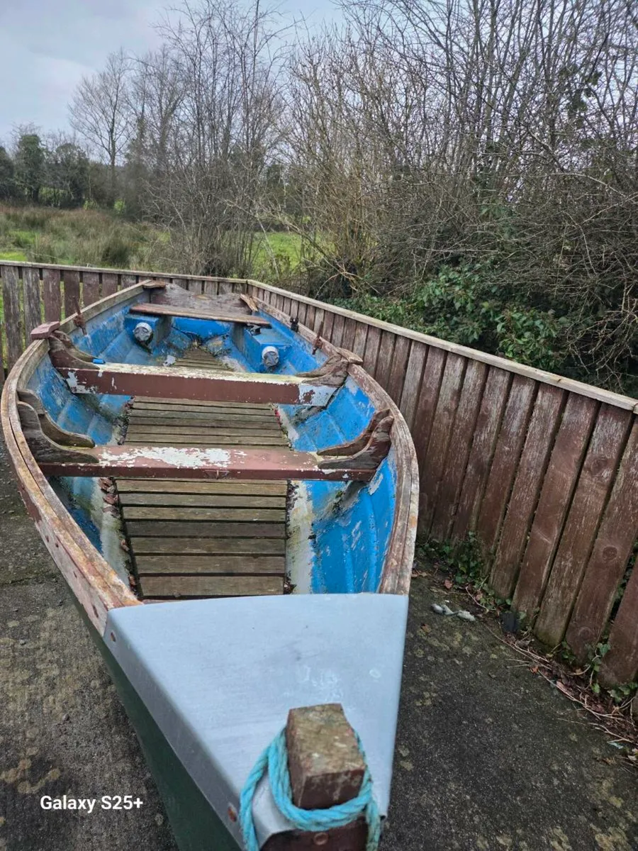 Boat - Image 4