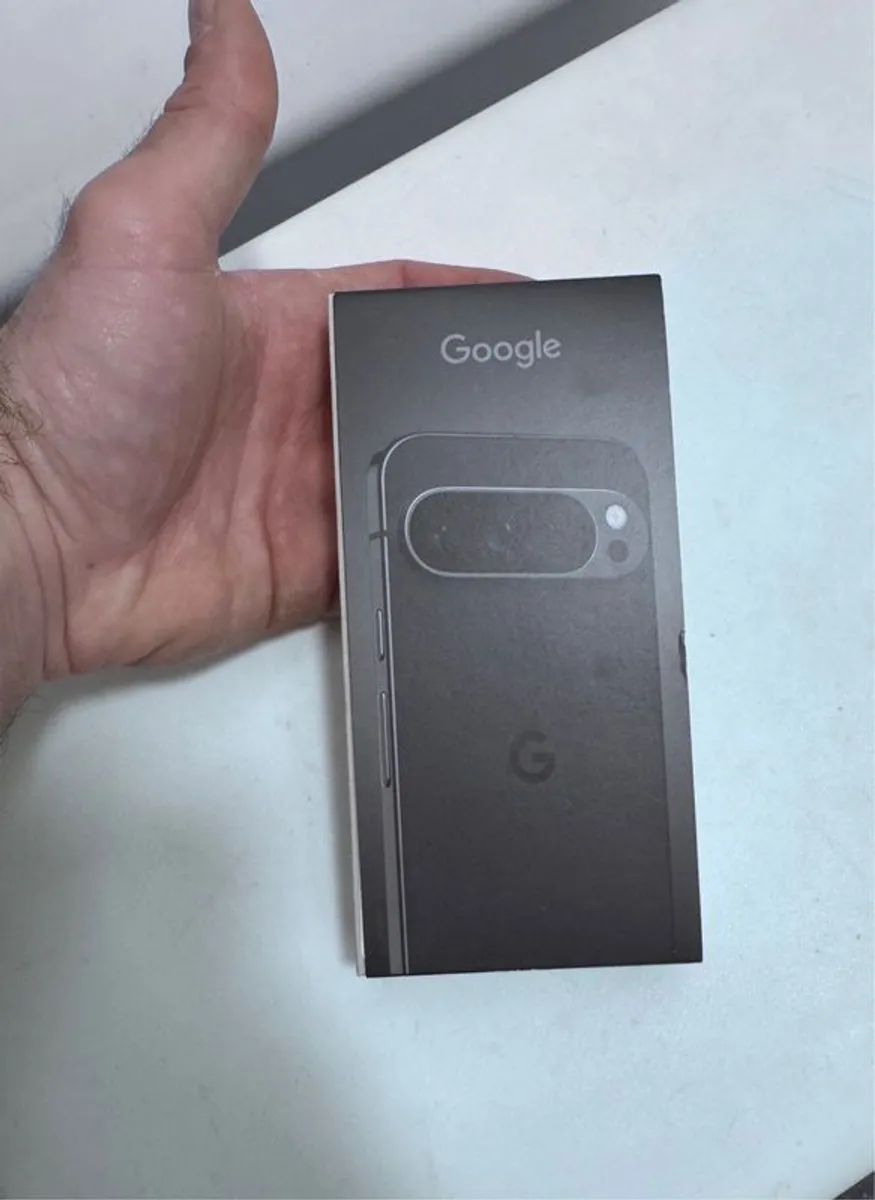 Google Pixel 9 Pro 128GB Brand New Sealed UNLOCKED - Image 4