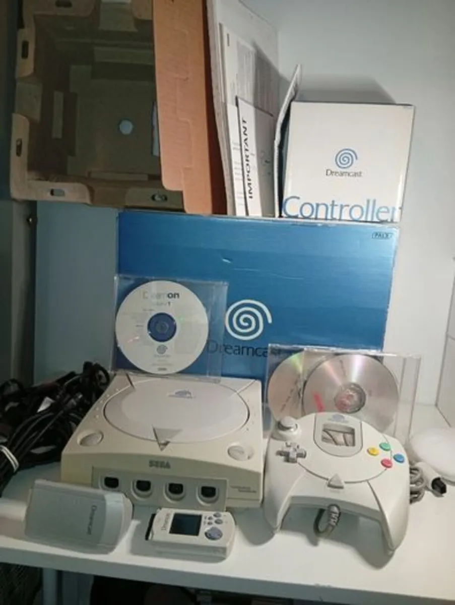 Boxed Se  ga Dreamcast Hkt 3030 Version 1 - Image 4