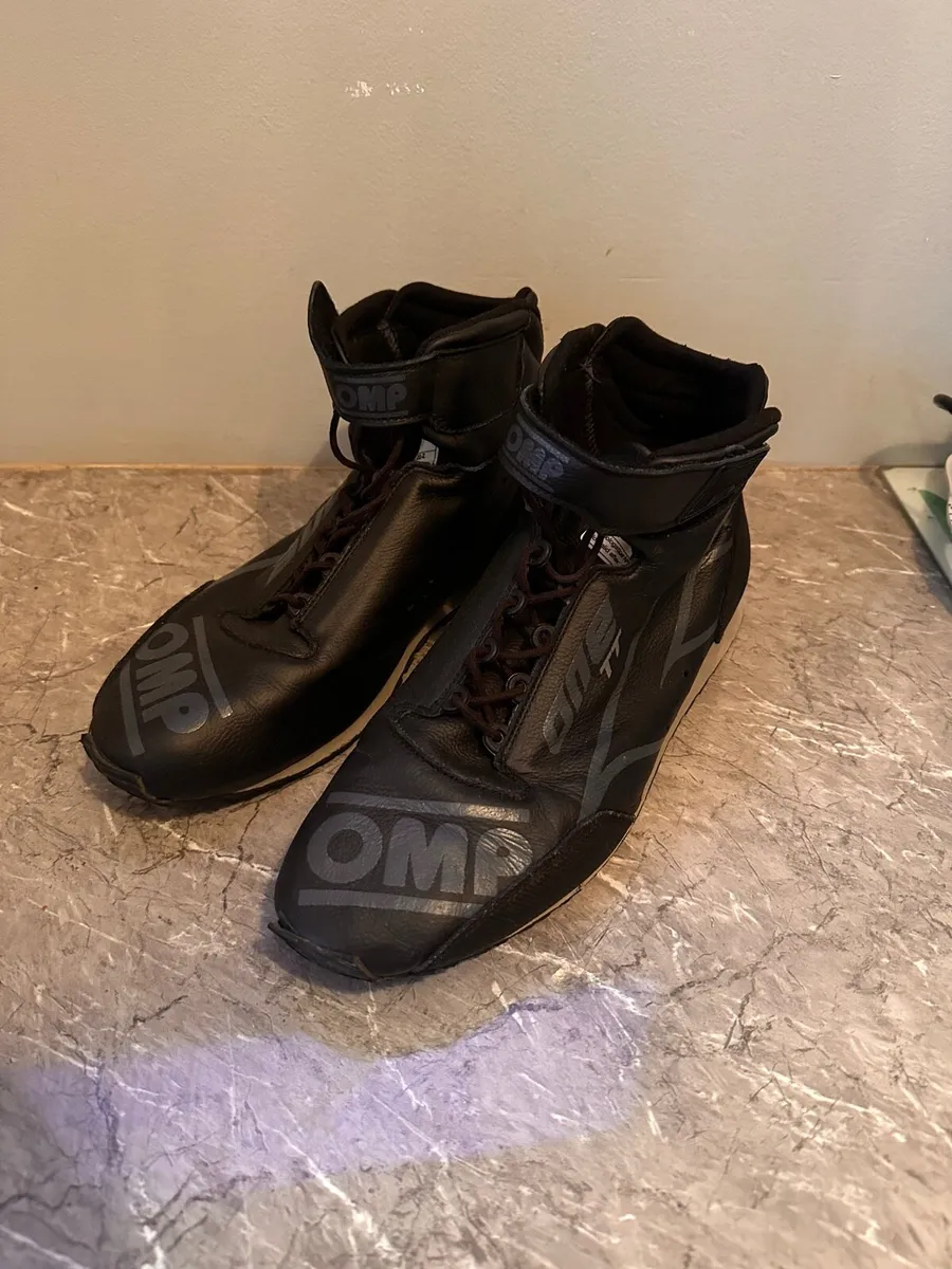 Rally Clothing - Image 2