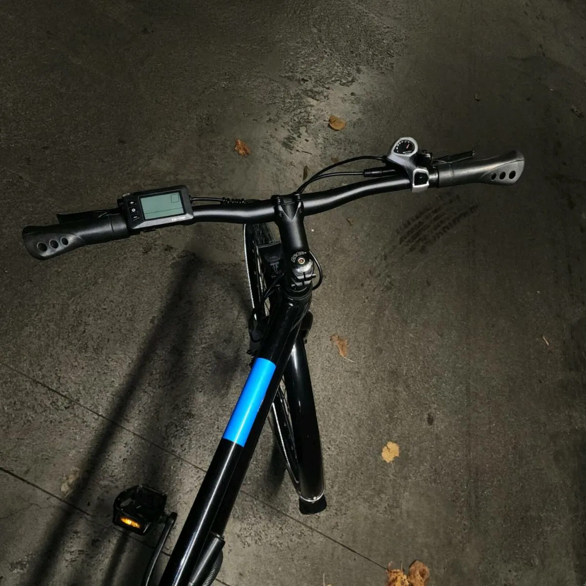 E-Bike/Hybrid Bike for Sale - Image 3