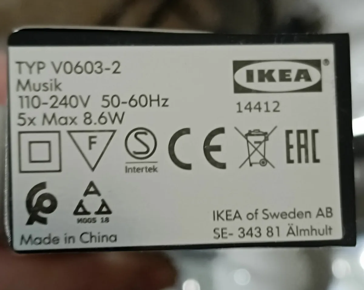 Ikea Nissedal White Mirror + 2 x Musik wall lights - Image 3