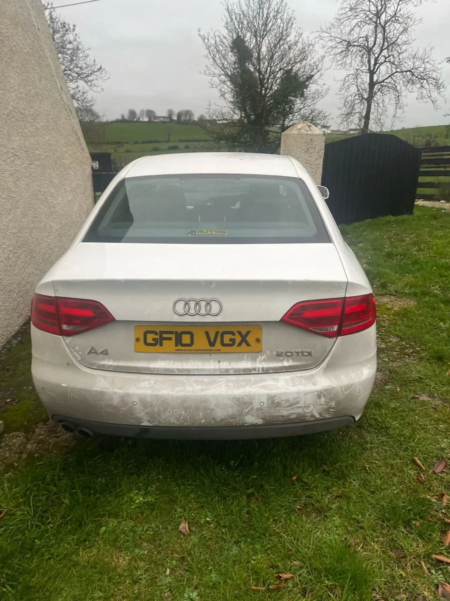 2010 Audi a4 - Image 4