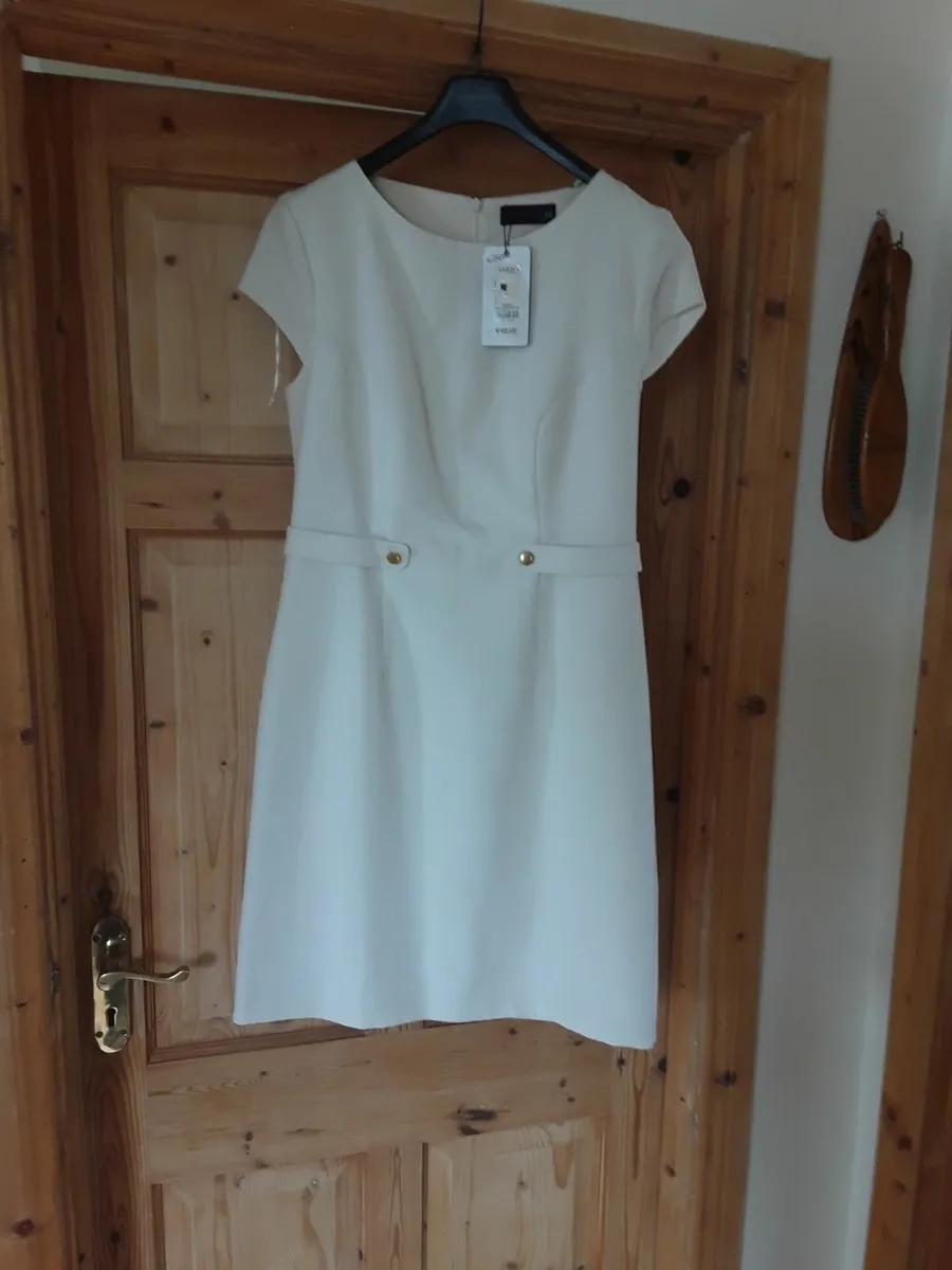 Brand new ladies cream coloured dress - Image 1