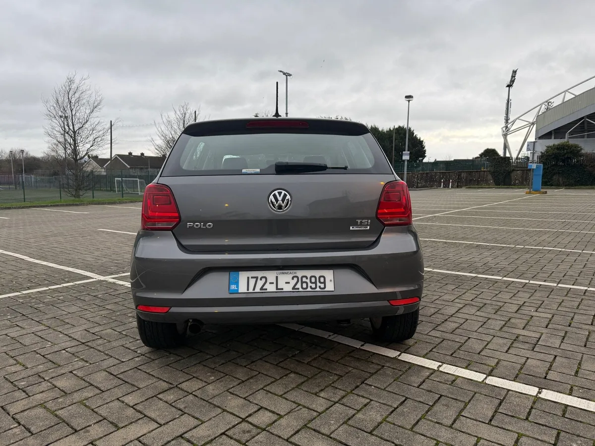 VOLKSWAGEN POLO 1.2 TSI HIGHLINE AUTOMATIC 2017 - Image 2