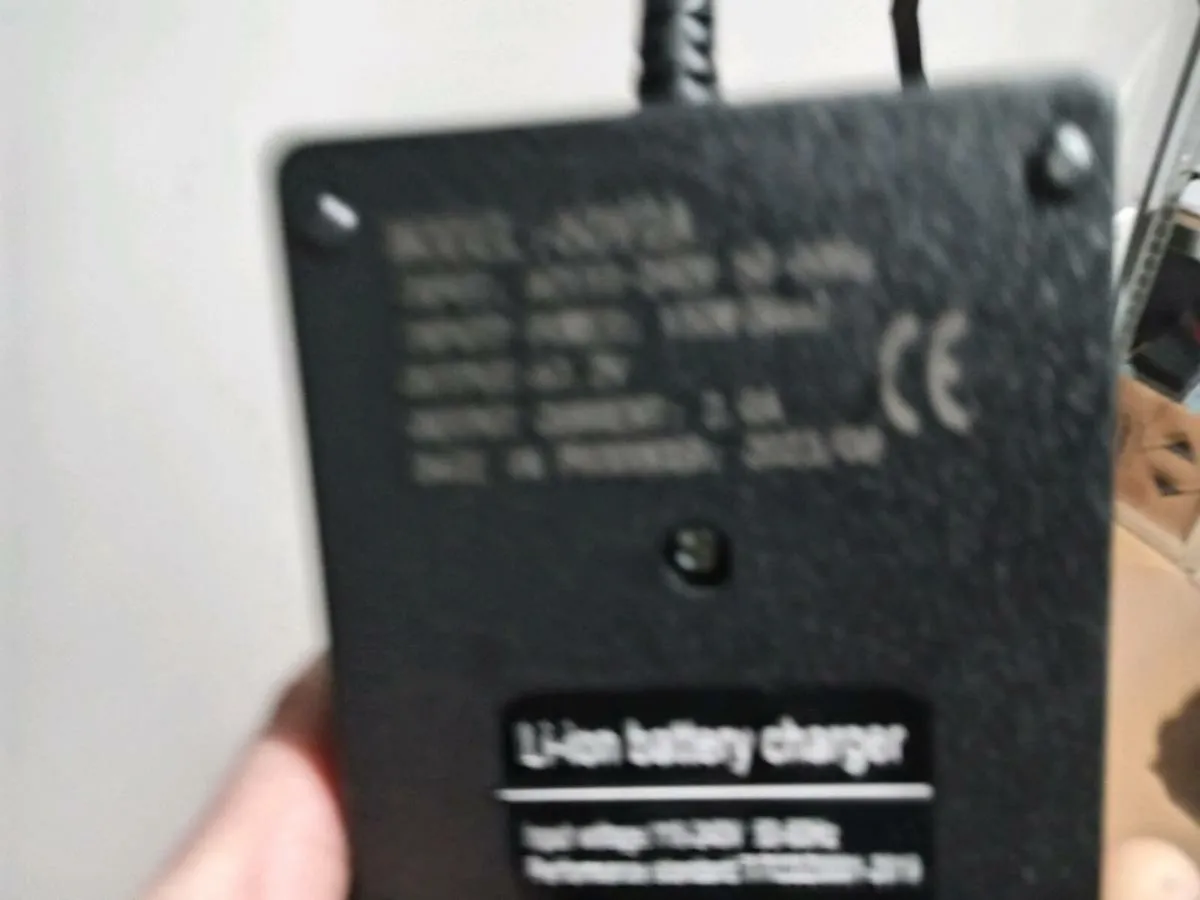 Chargers 67.2 Vsett Various Suitability New Type - Image 3