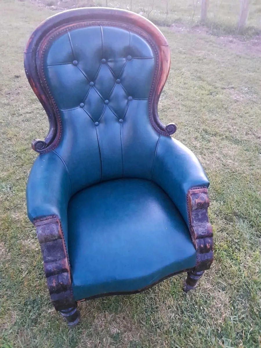 Victorian Spoonback Chair - Image 1