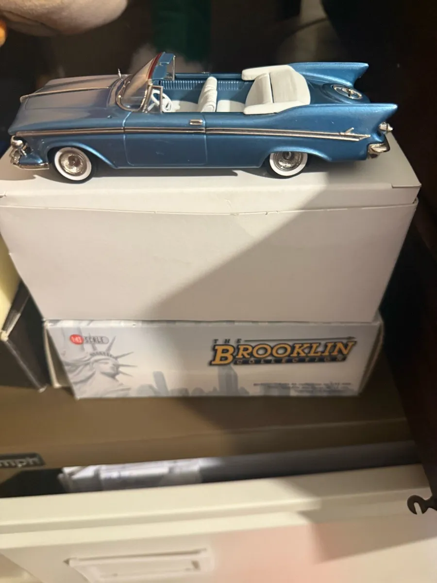 Large selection of Corgi models - Image 3