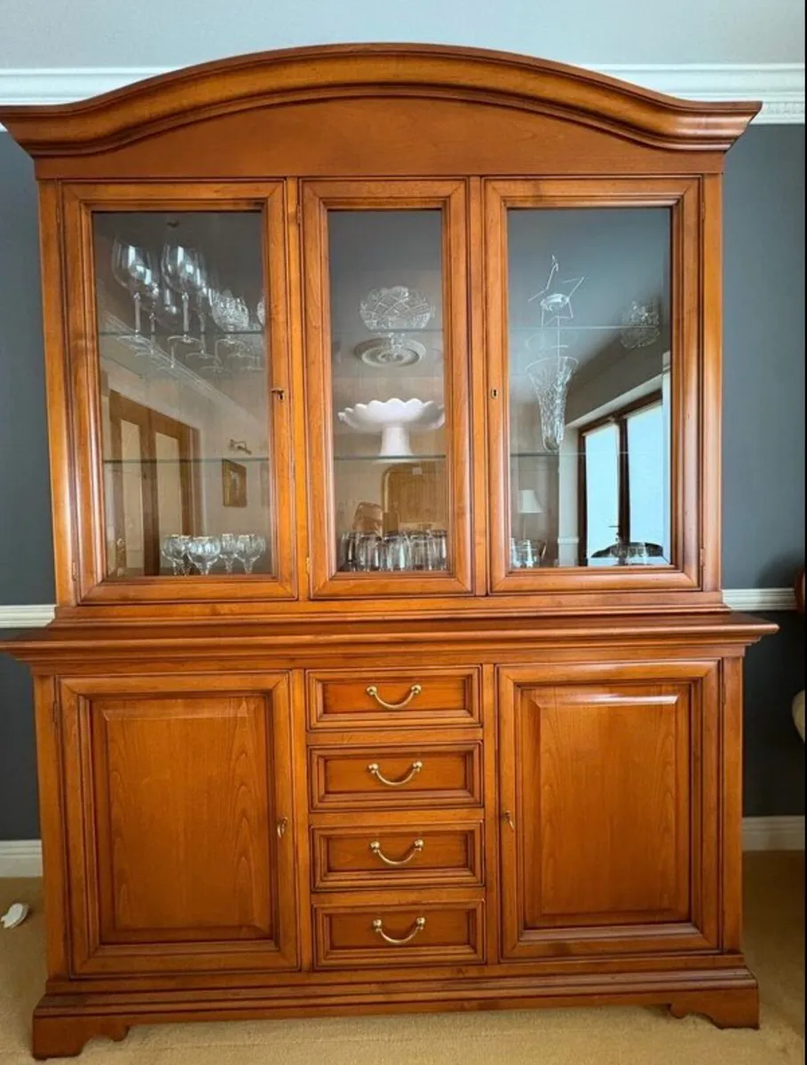 Luxury Italian Selva Dresser