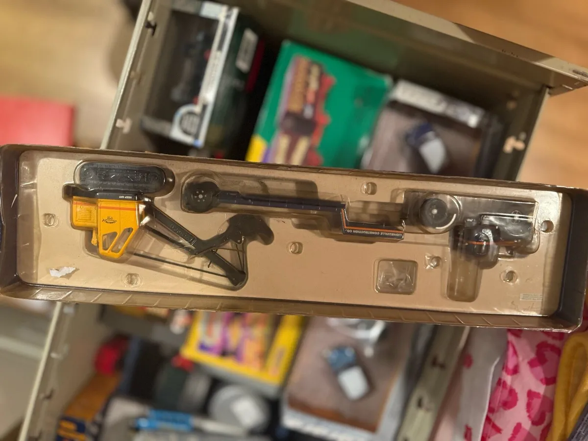 Large selection of corgi models - Image 4