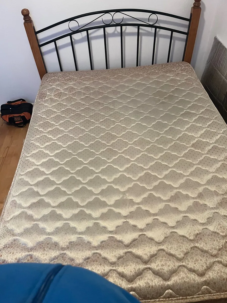 Double bed - Image 4