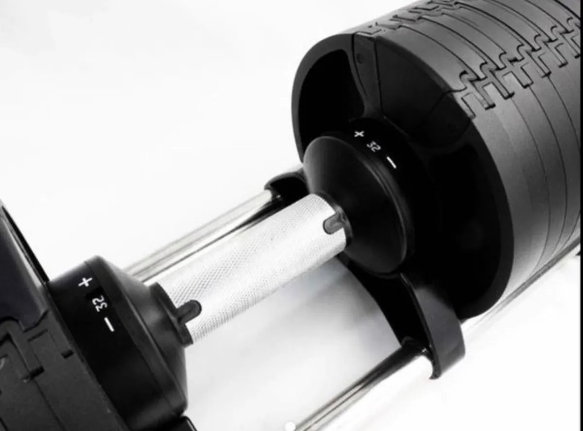 Adjustable Dumbbell 32kg (new in box) - Image 3