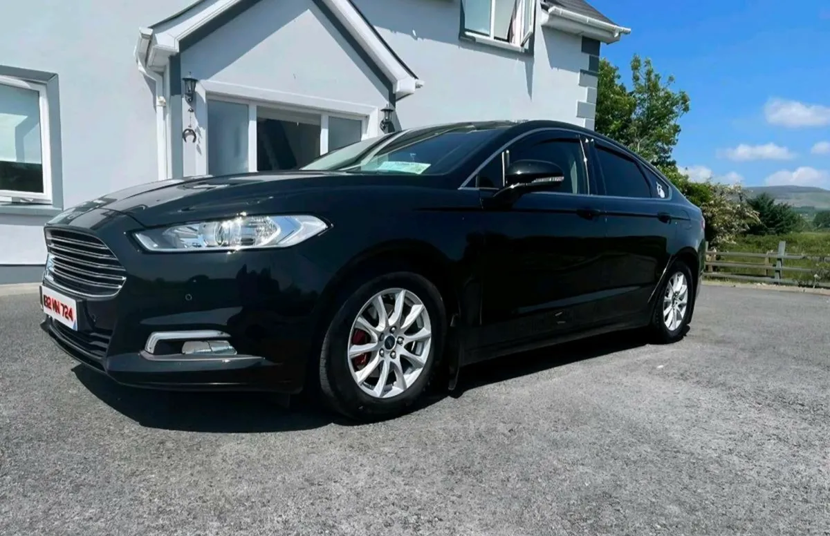 2018 (182) Ford Mondeo Zetec - Image 3